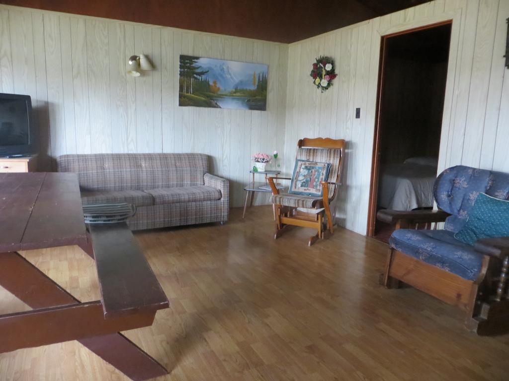 Maciver'S Motel And Camp Blind River Camera foto
